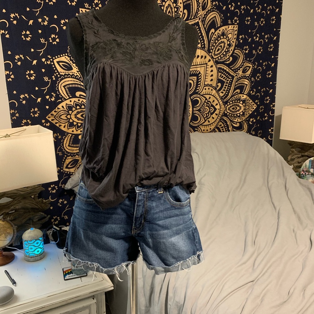 American Eagle midi shorts
